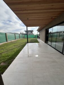 6b387eed d9b7 44d4 9bbb d133796d21ad 1 105 c